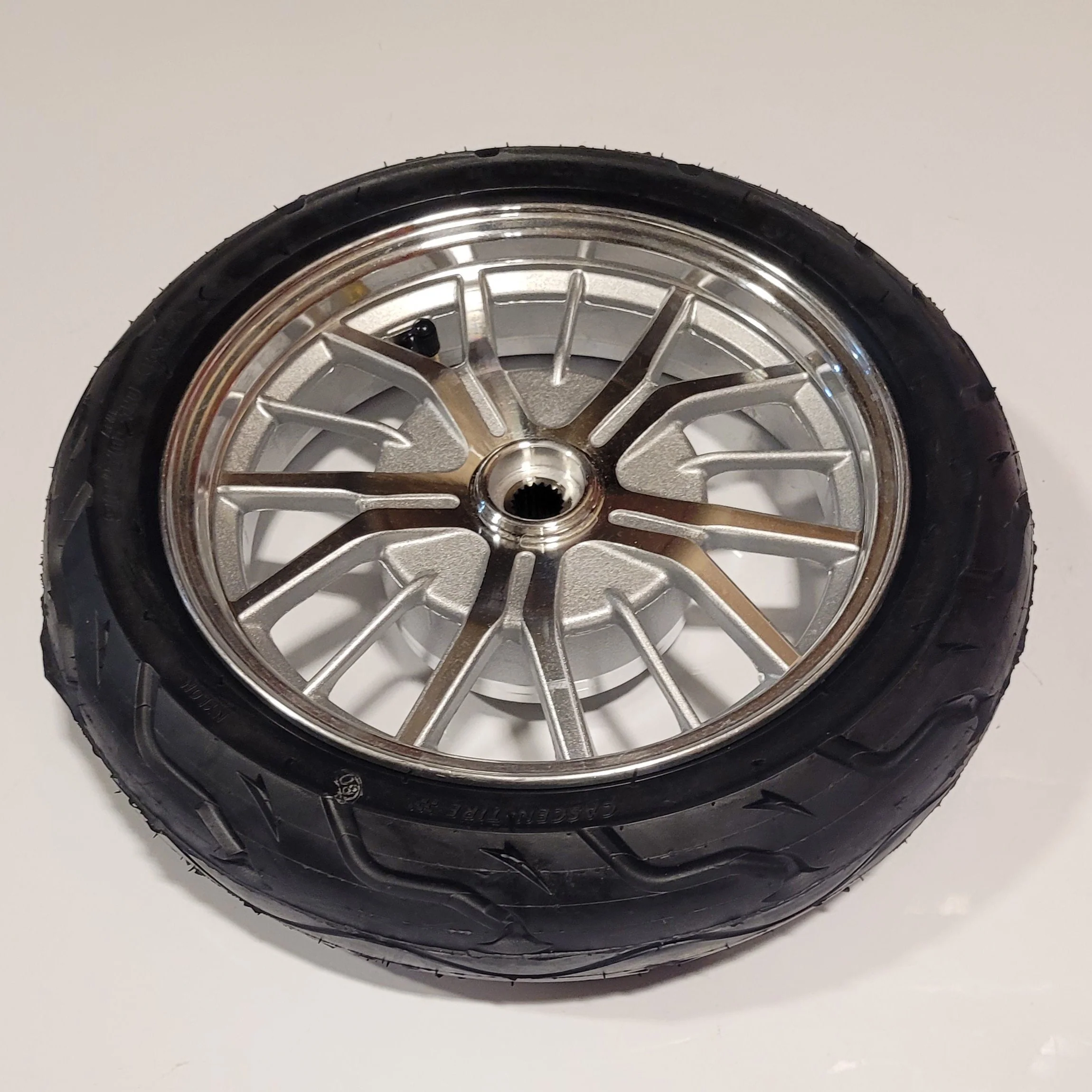 Complete Rear Wheel (tire and rim) - Image 2
