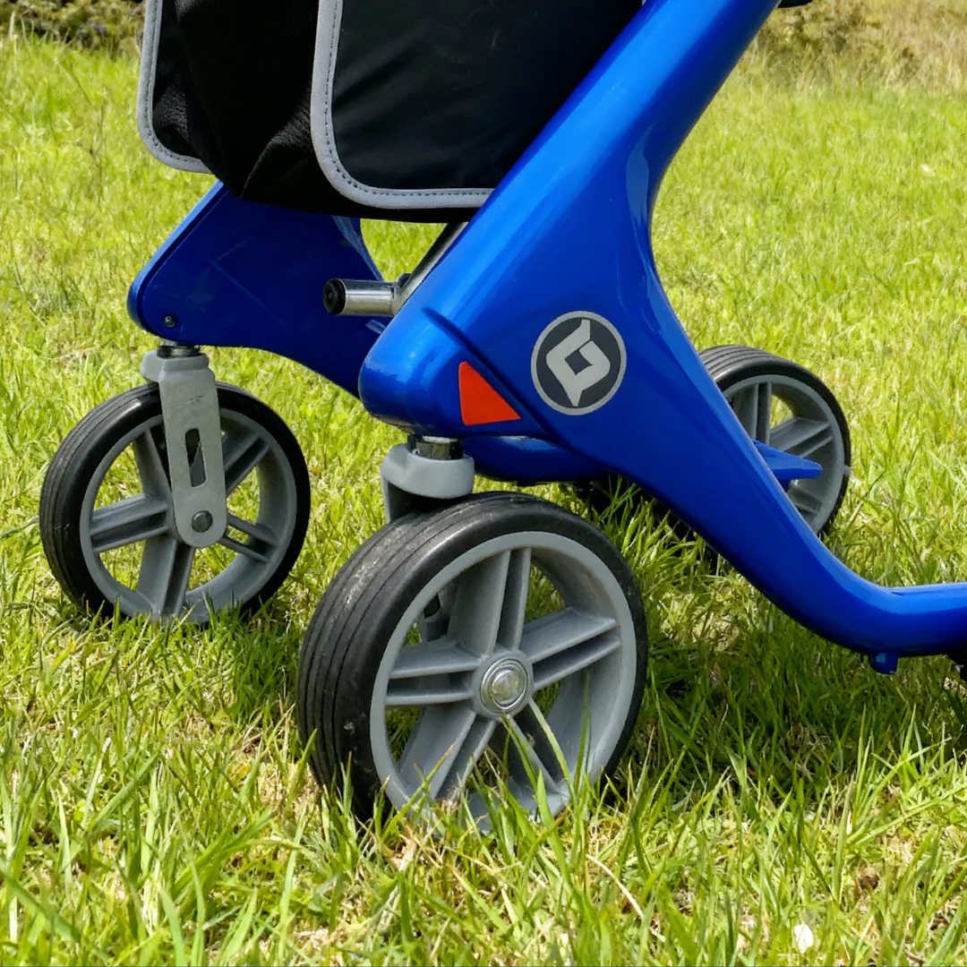 GIO CarbonFlex Terrain Walker with Seat & Padded Backrest - Image 6